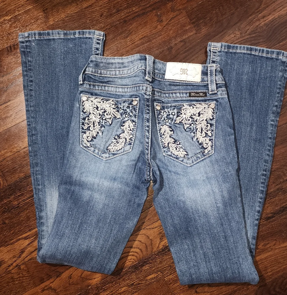 Miss Me Women's Boot Cut Jeans - Picture 2 of 8